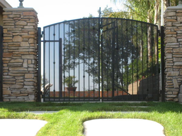 Side yard Gates Malibu